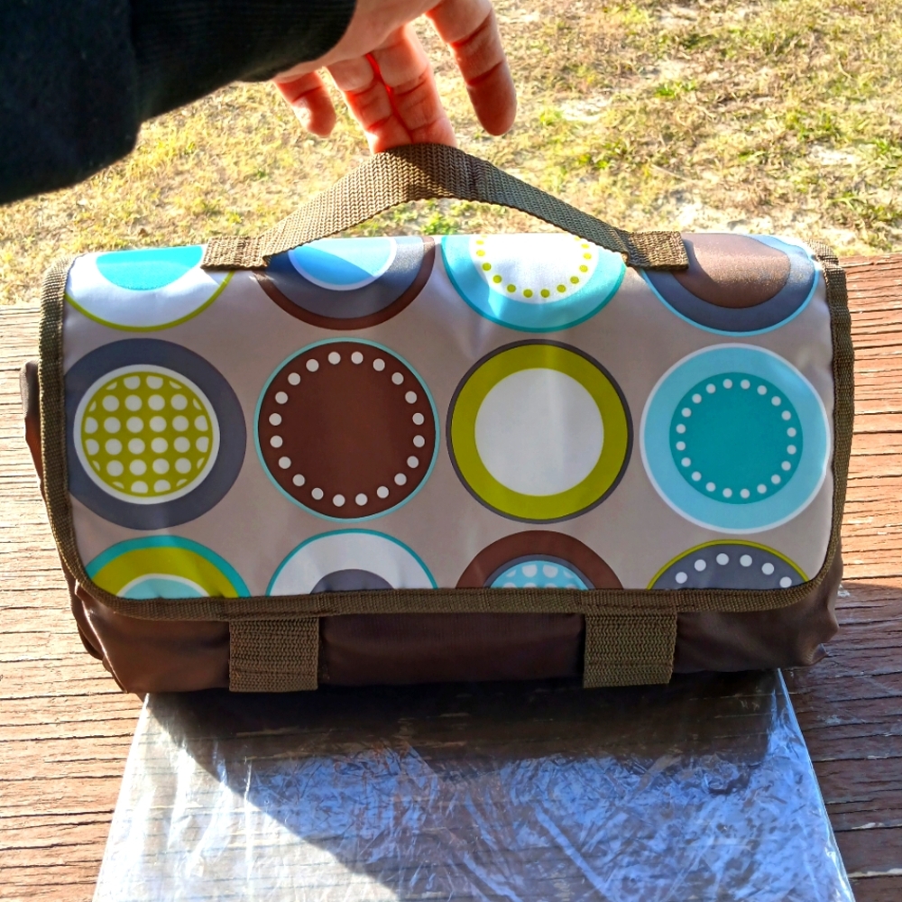 Thirty-One About Town Blanket